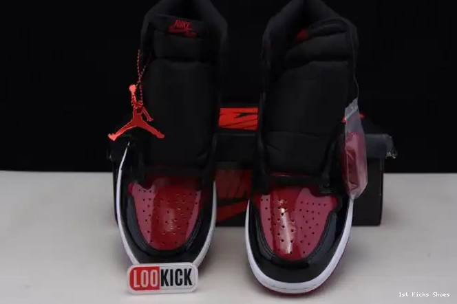 1st Kicks Shoes Patent Air High Jordan OG 1 555088-063 Bred 0618